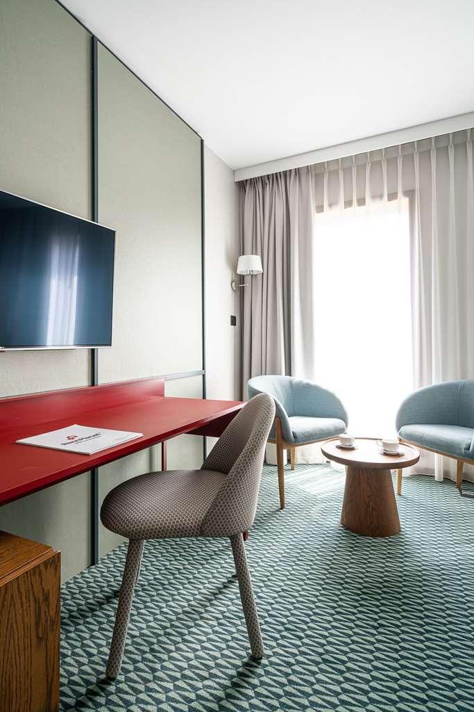 Rentplanet - Apartamenty Centrum 브로츠와프 객실 사진